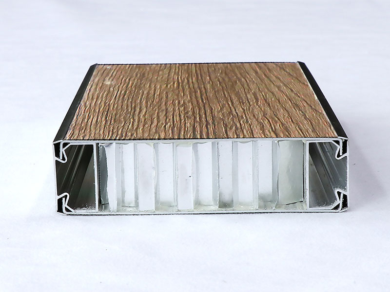 天地式衛生間隔斷